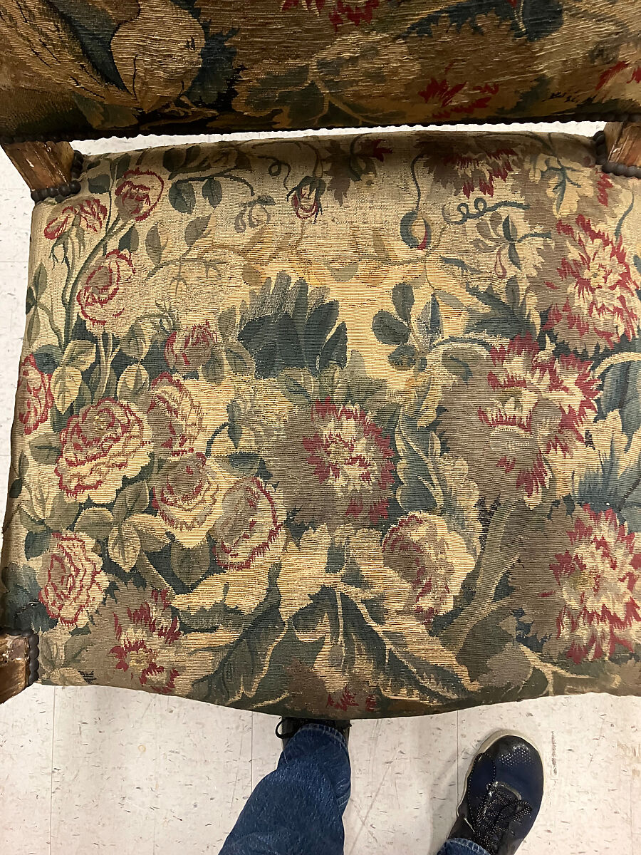 Armchair, Carved and gilded beech; wool and silk Aubusson tapestry covers, French