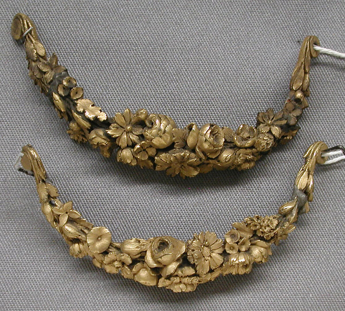 Pair of swags, Gilt bronze, French