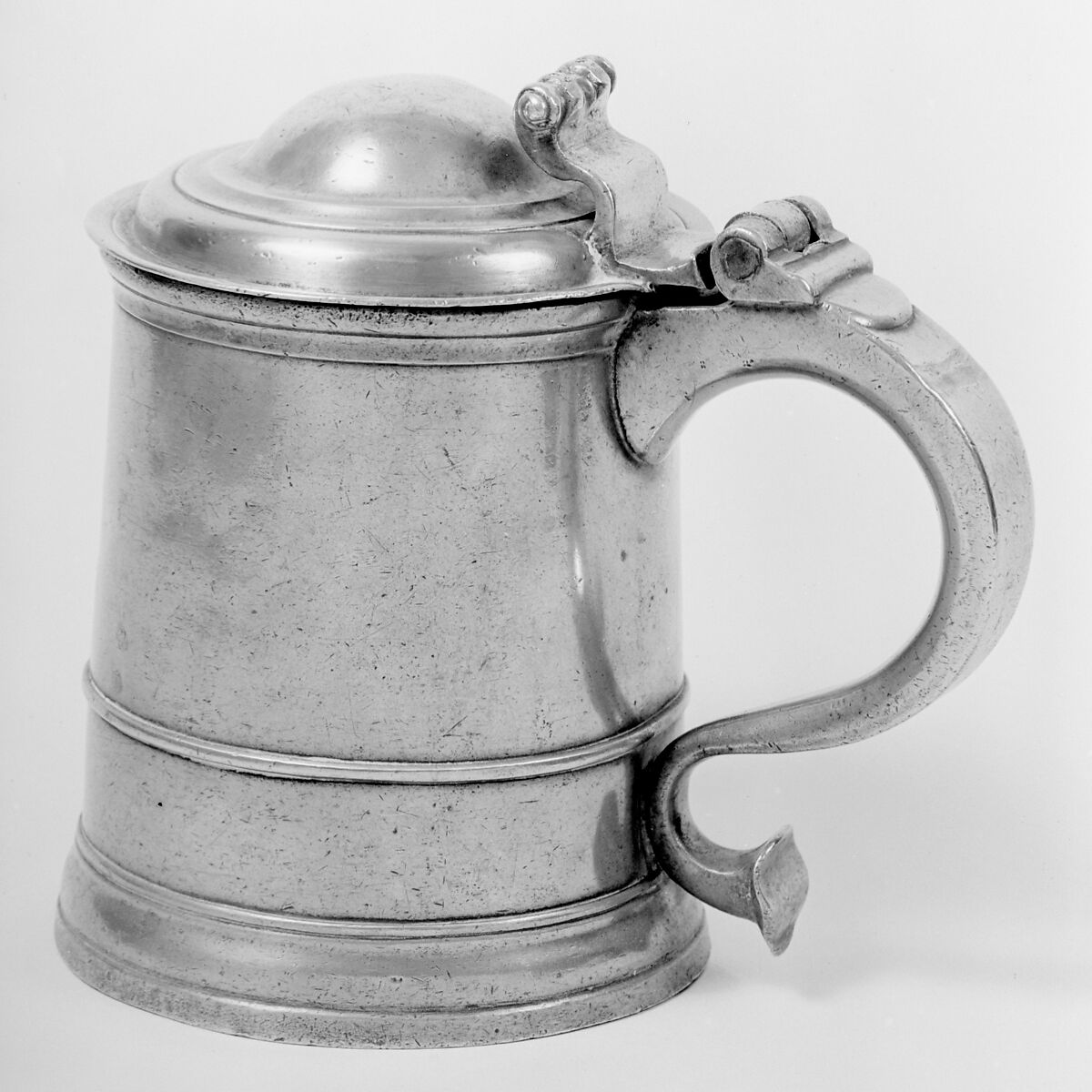 Tankard, Attributed to Thomas Byles (ca. 1685–1771), Pewter, American