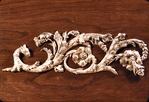 Pair of frieze ornaments