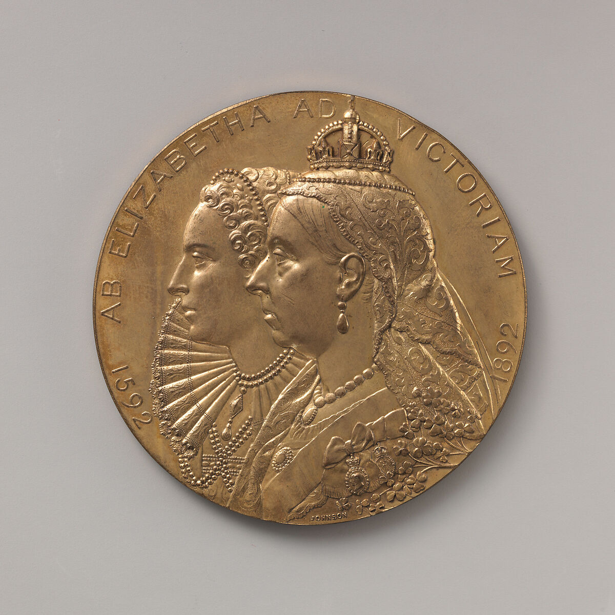 Commemorating the Tercentenary of Trinity College, Dublin in 1892, Medalist: Edmond Johnson, Gilt bronze, Irish 