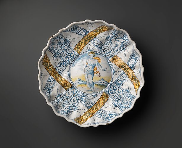 Workshop of Piero Bergantini, Dish with arms of the Strozzi and Ridolfi  families, Italian, Faenza