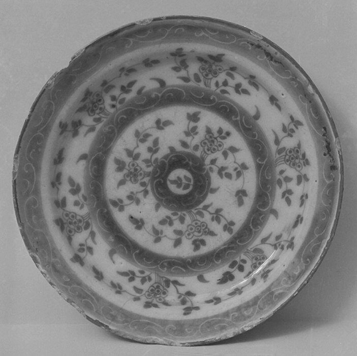 Plate, Tin-glazed earthenware, Dutch, Delft 