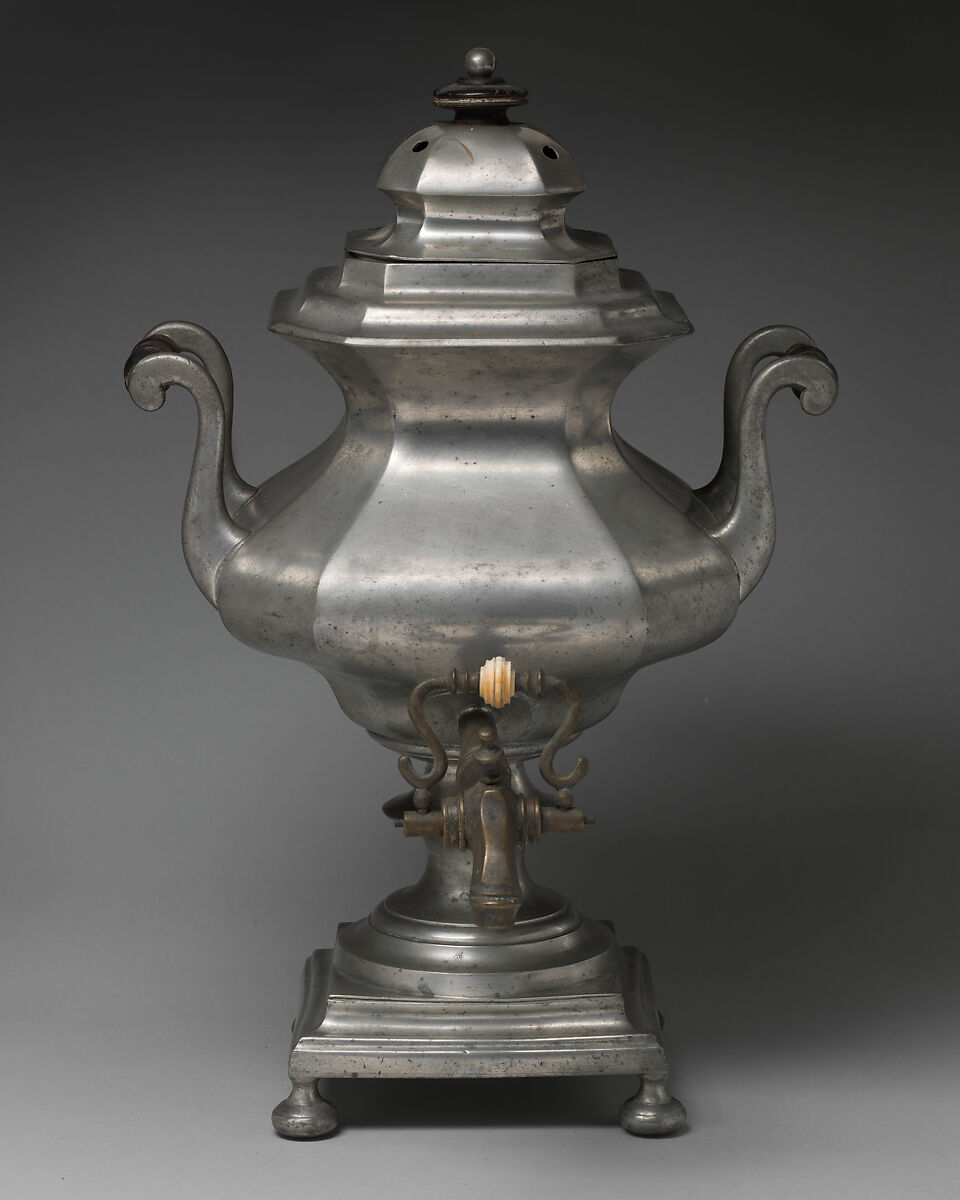 Tea urn, British