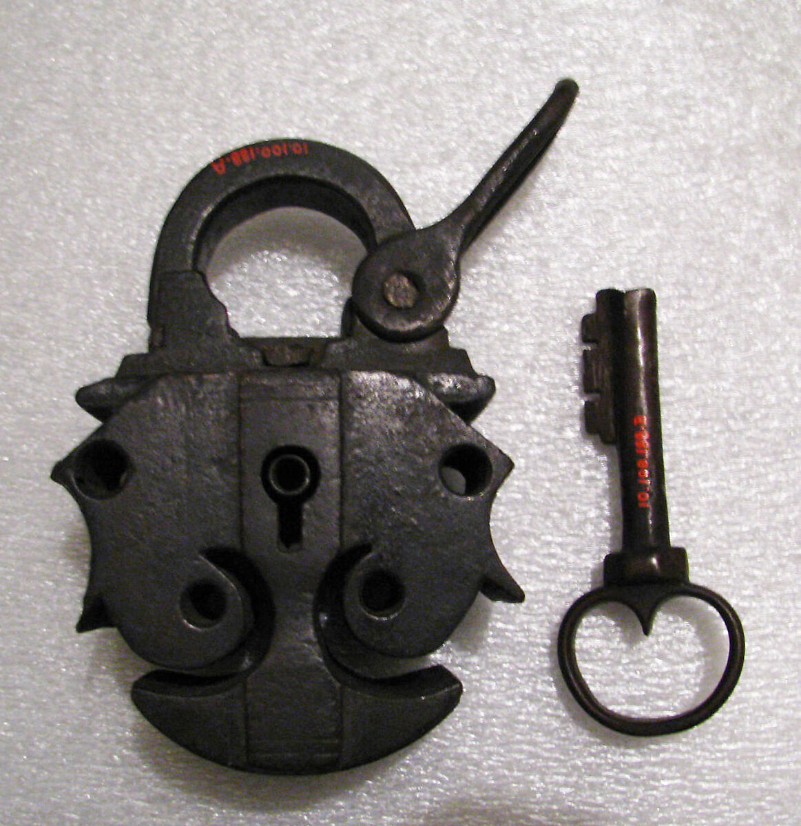 Padlock with key, Iron, French 
