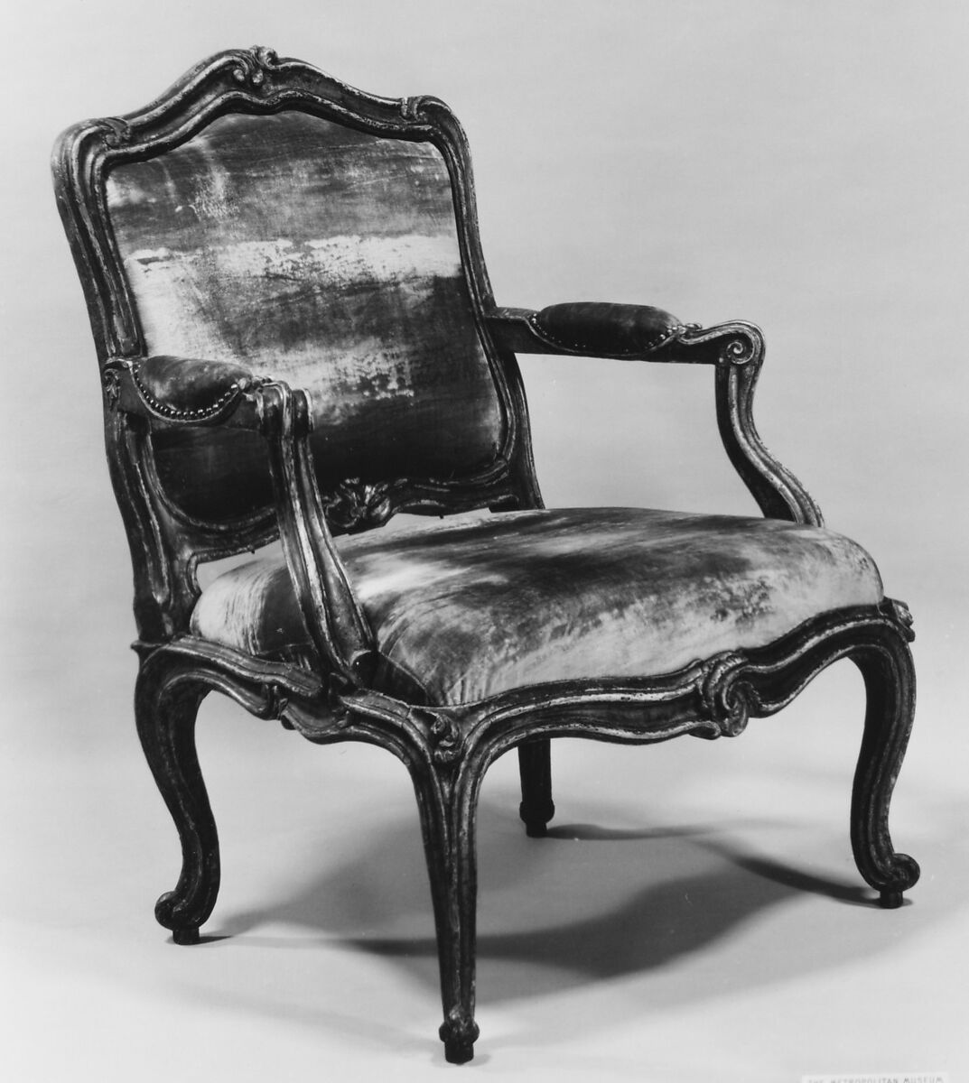 Armchair, Walnut, gilded; velvet, Italian 