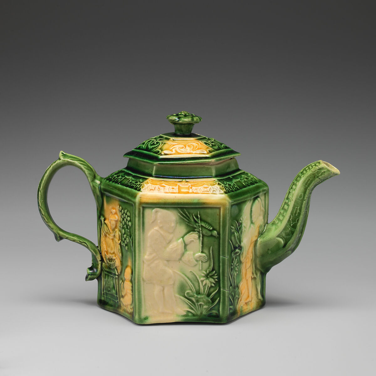 Hexagonal teapot, Thomas Whieldon (British, Penkull, Stoke-on-Trent 1719–1795), Lead-glazed earthenware, probably British, Staffordshire