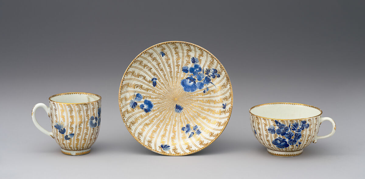 Coffee cup, Worcester factory (British, 1751–2008), Soft-paste porcelain, British, Worcester