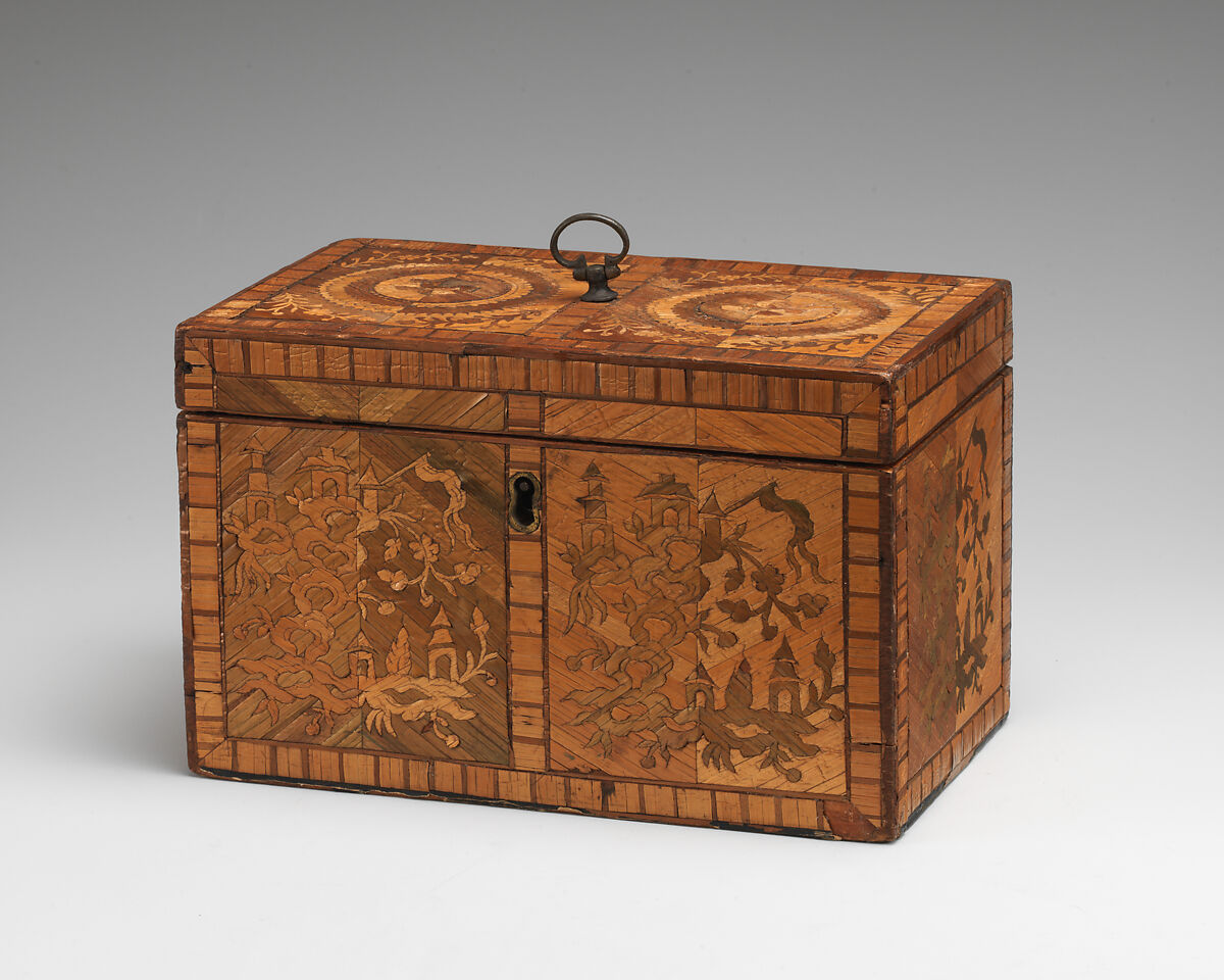 Tea caddy, Straw on wood, silver paper, probably British 