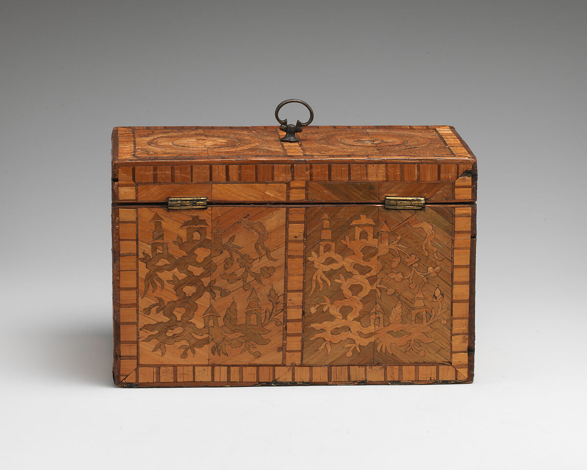 Tea caddy, Straw on wood, silver paper, probably British