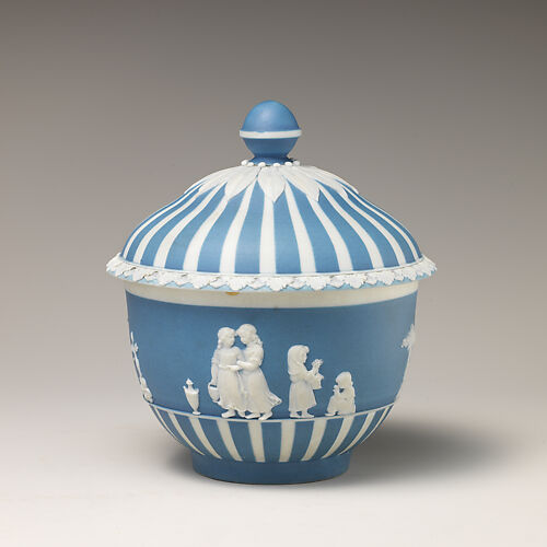 Sugar bowl with cover (part of a set)