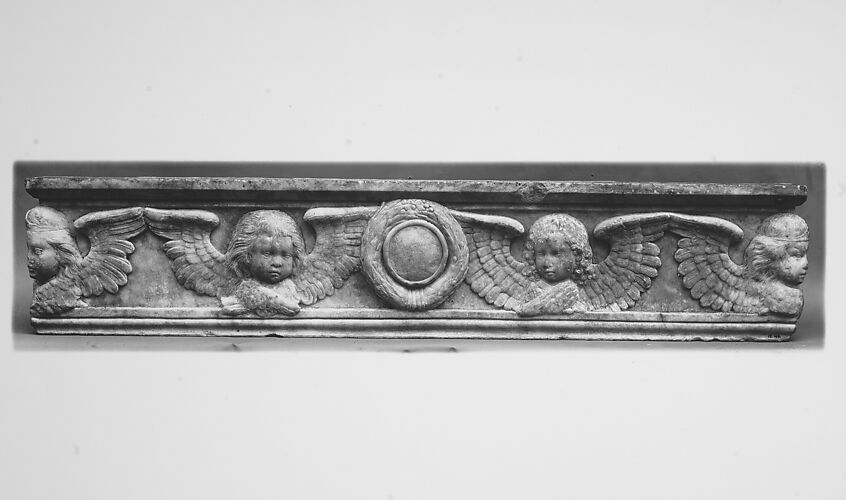 Mantel frieze