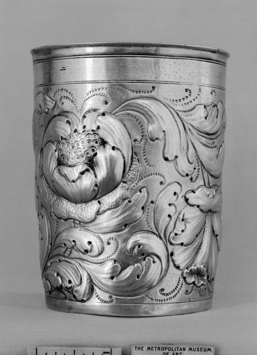 Beaker, Matthäus Schmidt (master ca. 1659, died 1696), Silver gilt, German, Augsburg 