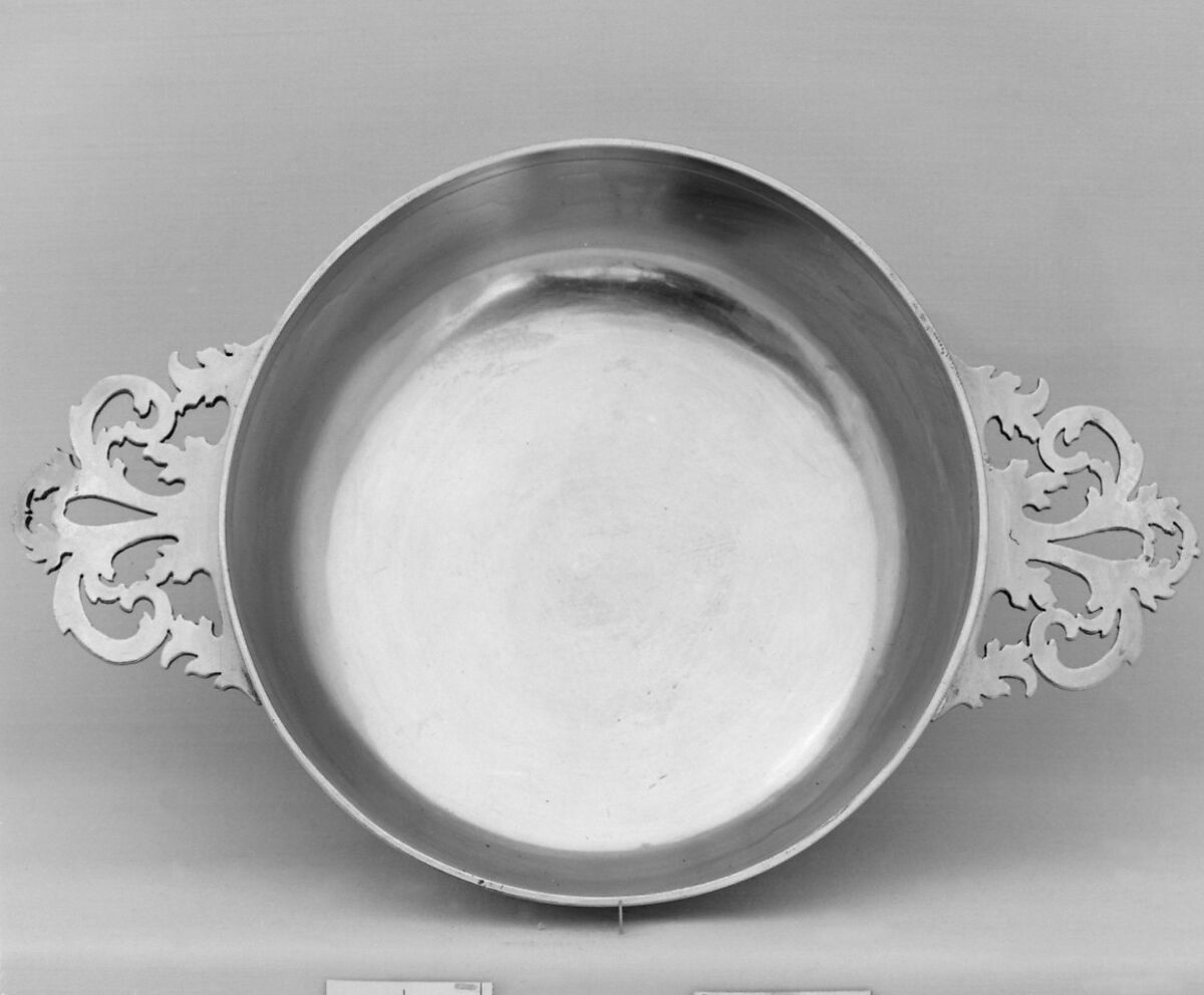 Porringer, Johann Christoph Hünning I (master 1699, died 1737), Silver gilt, German, Augsburg 