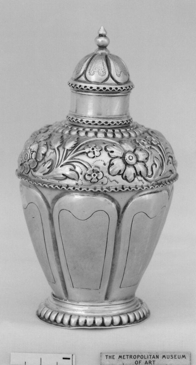 Tea caddy, Silver, Dutch, Haarlem 