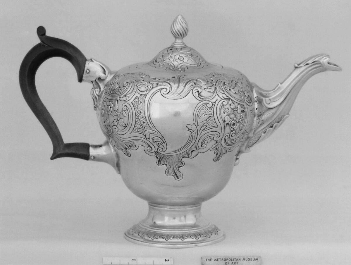 Teapot, Possibly by John Deacon (free 1766, active 1771, bankrupt 1775), Silver, British, London 