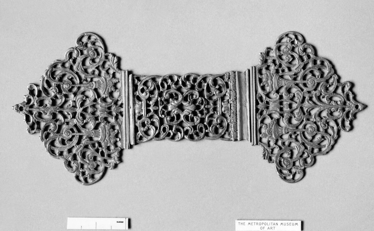 Book clasp, Silver, possibly Dutch 