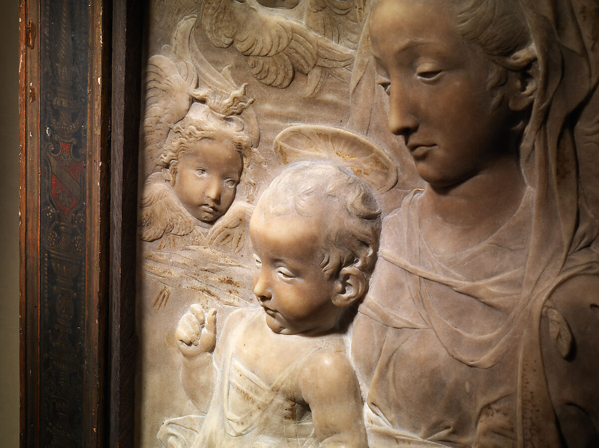 Madonna and Child with Angels, Antonio Rossellino (Italian, Settignano 1427–ca. 1479 Florence), Marble with gilt details on halo and dress, Italian, Florence