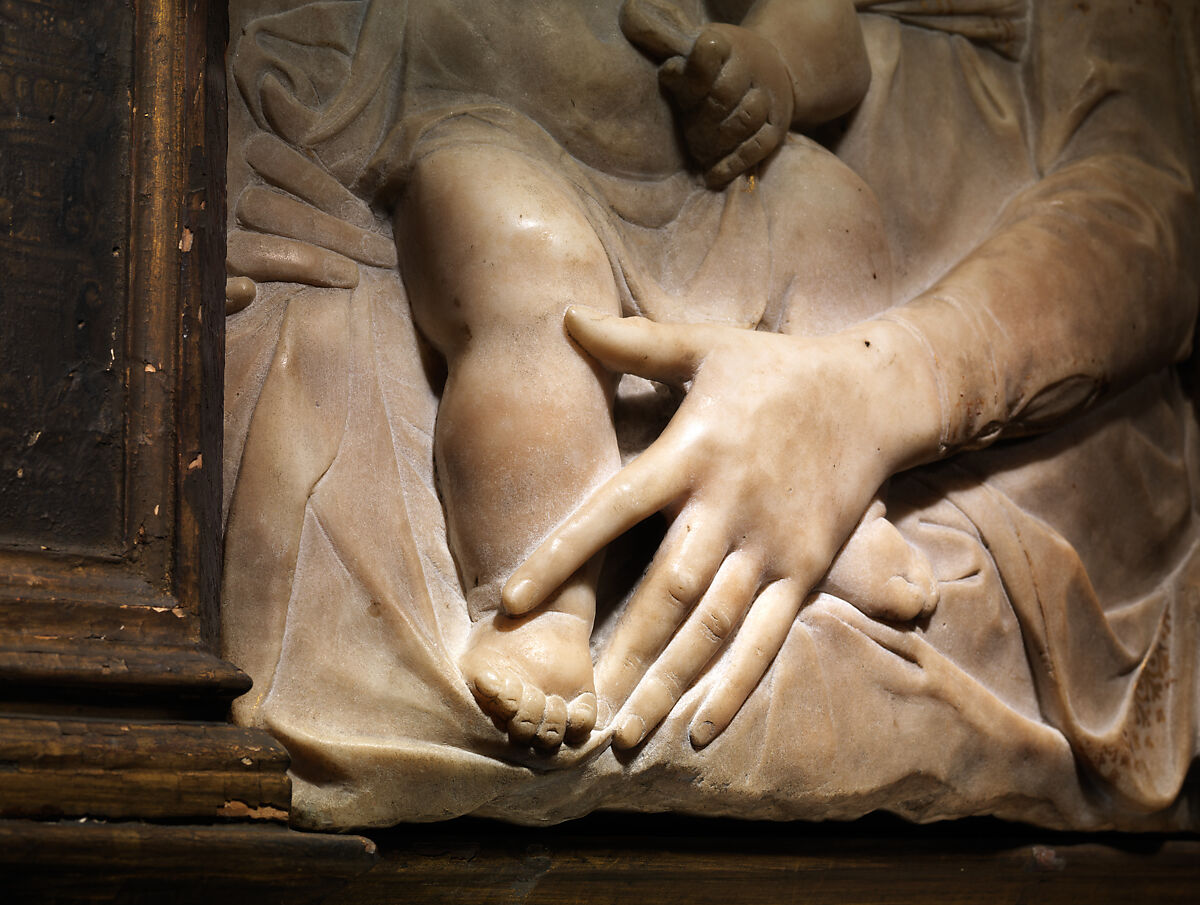 Madonna and Child with Angels, Antonio Rossellino (Italian, Settignano 1427–ca. 1479 Florence), Marble with gilt details on halo and dress, Italian, Florence