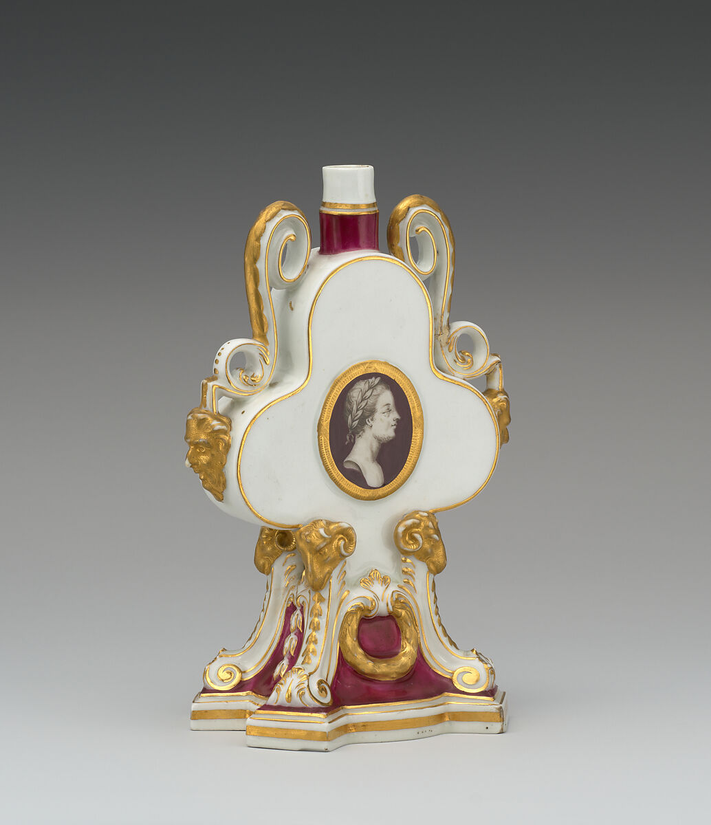 Toilet bottle (one of a pair), Chelsea Porcelain Manufactory (British, 1744–1784), Soft-paste porcelain, British, Chelsea