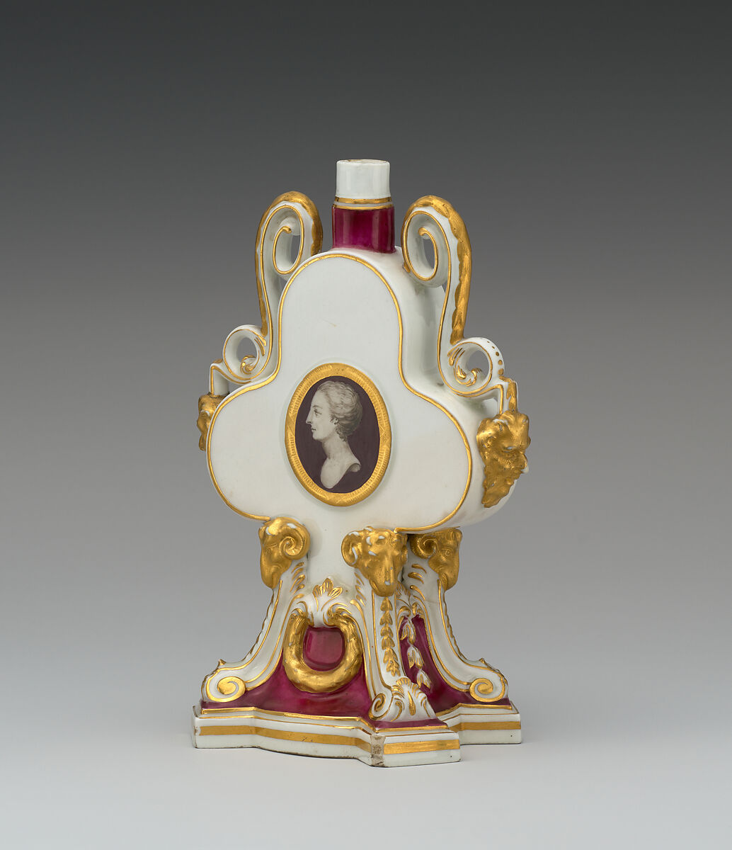 Toilet bottle (one of a pair), Chelsea Porcelain Manufactory (British, 1744–1784), Soft-paste porcelain, British, Chelsea