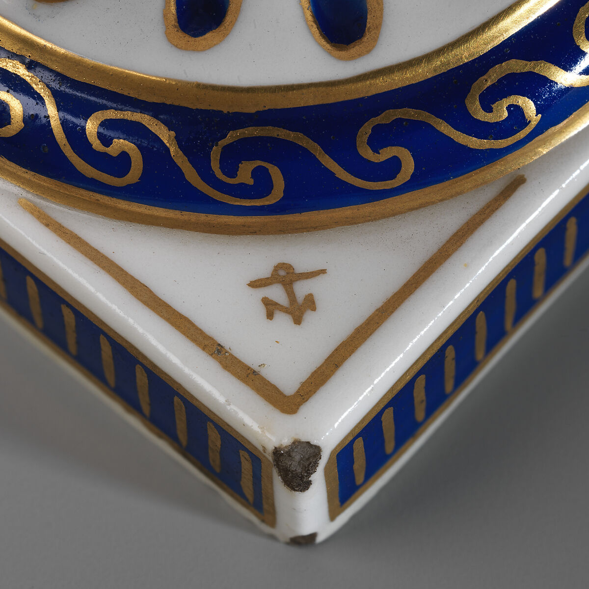 Vase with cover, Derby Porcelain Manufactory (British, Chelsea-Derby period, 1769–1784), Soft-paste porcelain, British, Chelsea-Derby