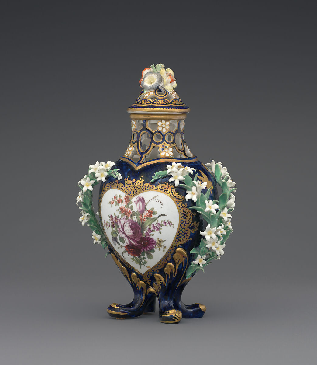 Vase with cover, Chelsea Porcelain Manufactory (British, 1745–1784, Gold Anchor Period, 1759–69), Soft-paste porcelain, British, Chelsea