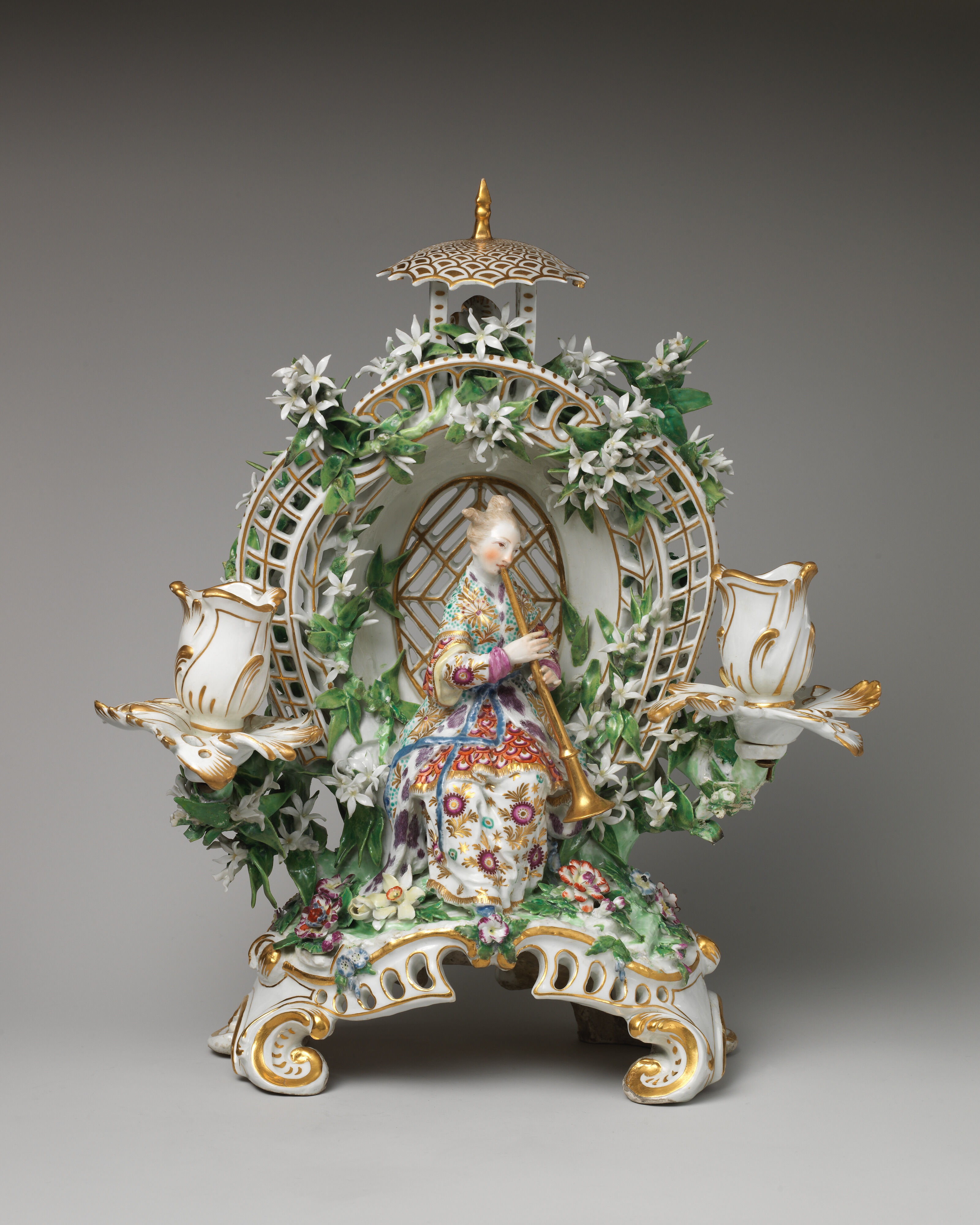 Chelsea Porcelain Manufactory - Candelabrum (one of a pair
