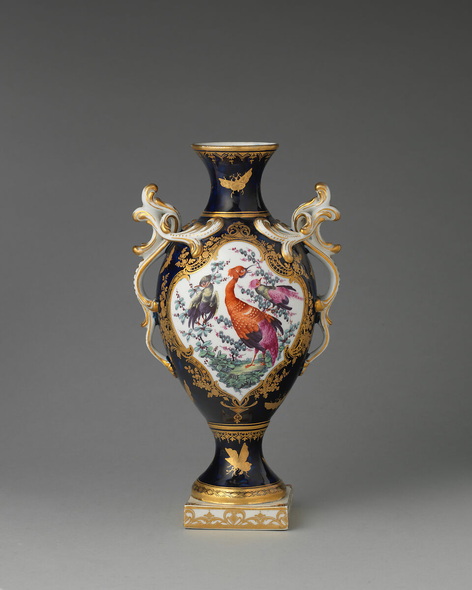Vase, Chelsea Porcelain Manufactory (British, 1744–1784), Soft-paste porcelain, British, Chelsea