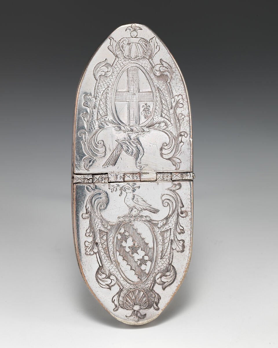Nutmeg box, Possibly by James Manners (entered 1734), Silver, probably British, London