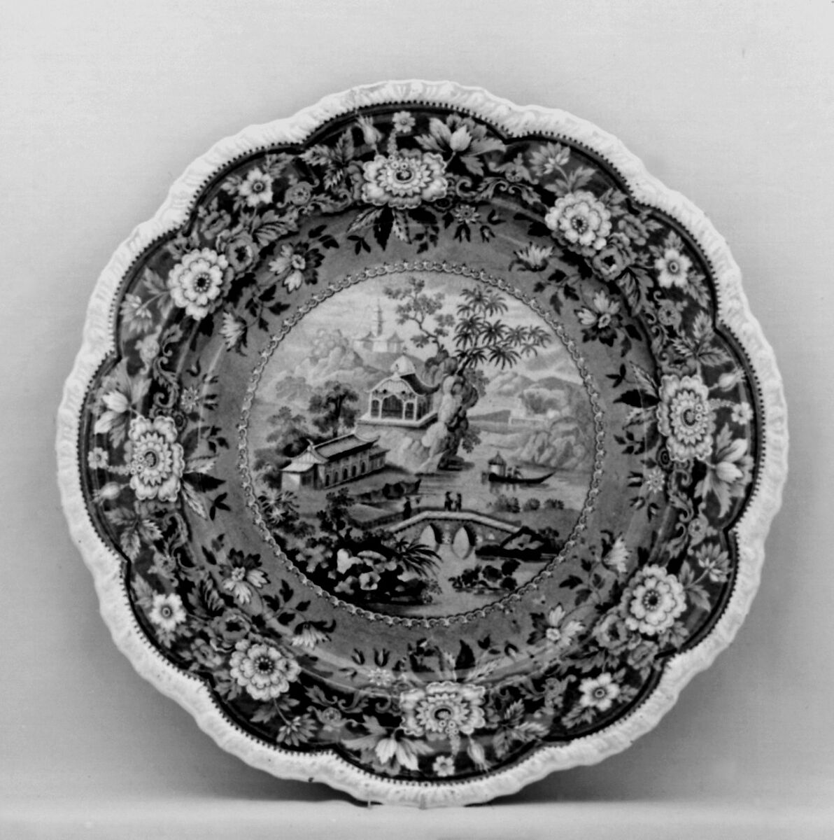 Plate, J. and W. Ridgway, Cauldon, Stoke (British, Shelton, active ca. 1814–30), Earthenware with transfer-printed decoration, British, Staffordshire