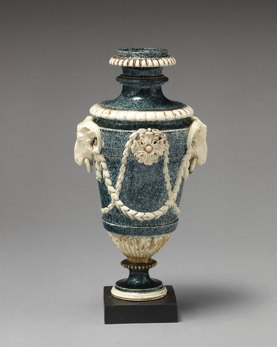 Vase (one of a pair), Humphrey Palmer (active 1760–78), Pottery, British, Hanley, Staffordshire 