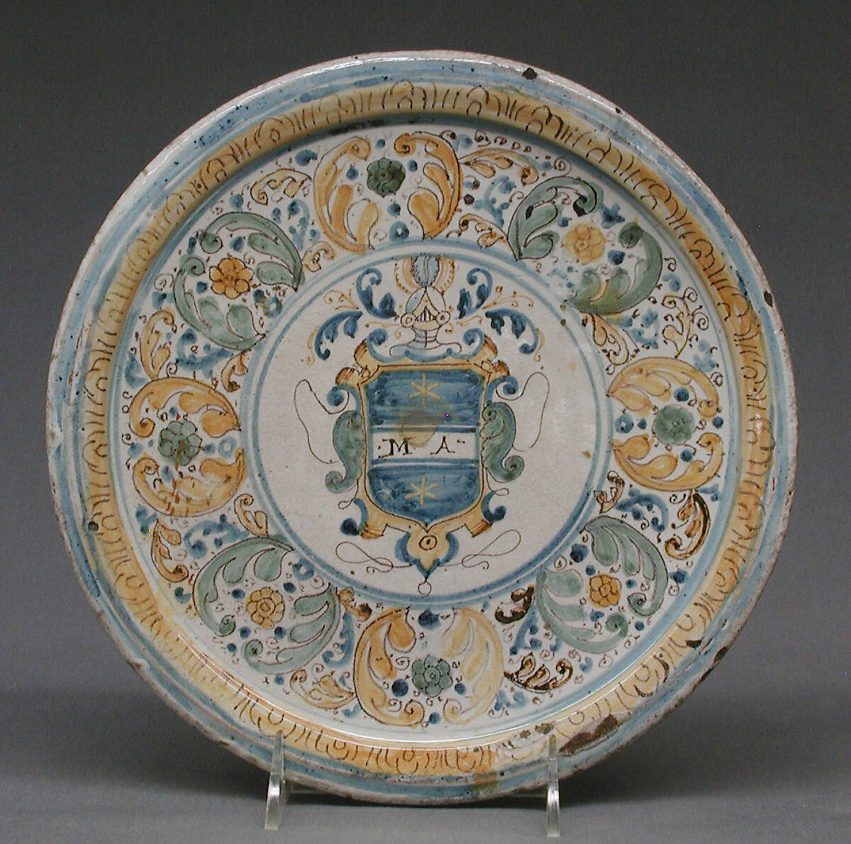 Tazza (Alzata), Glazed earthenware, probably Italian, Montelupo or possibly Spanish 