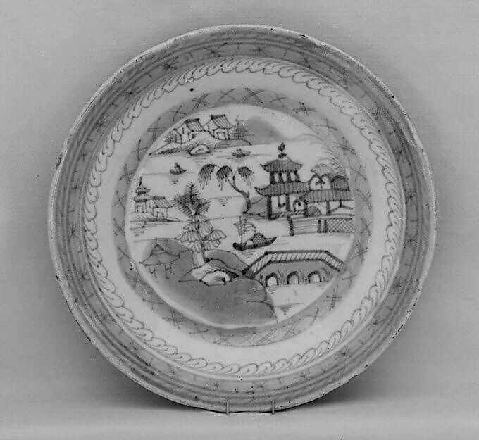 Plate, Hard-paste porcelain, Chinese, possibly for European or American market 