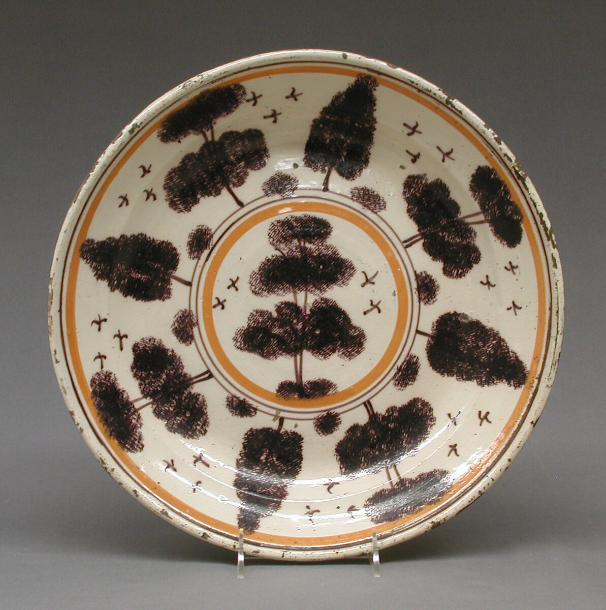 Dish, Enameled earthenware, Spanish, Aragon 