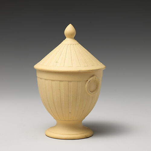 Sugar bowl with cover (part of a set)