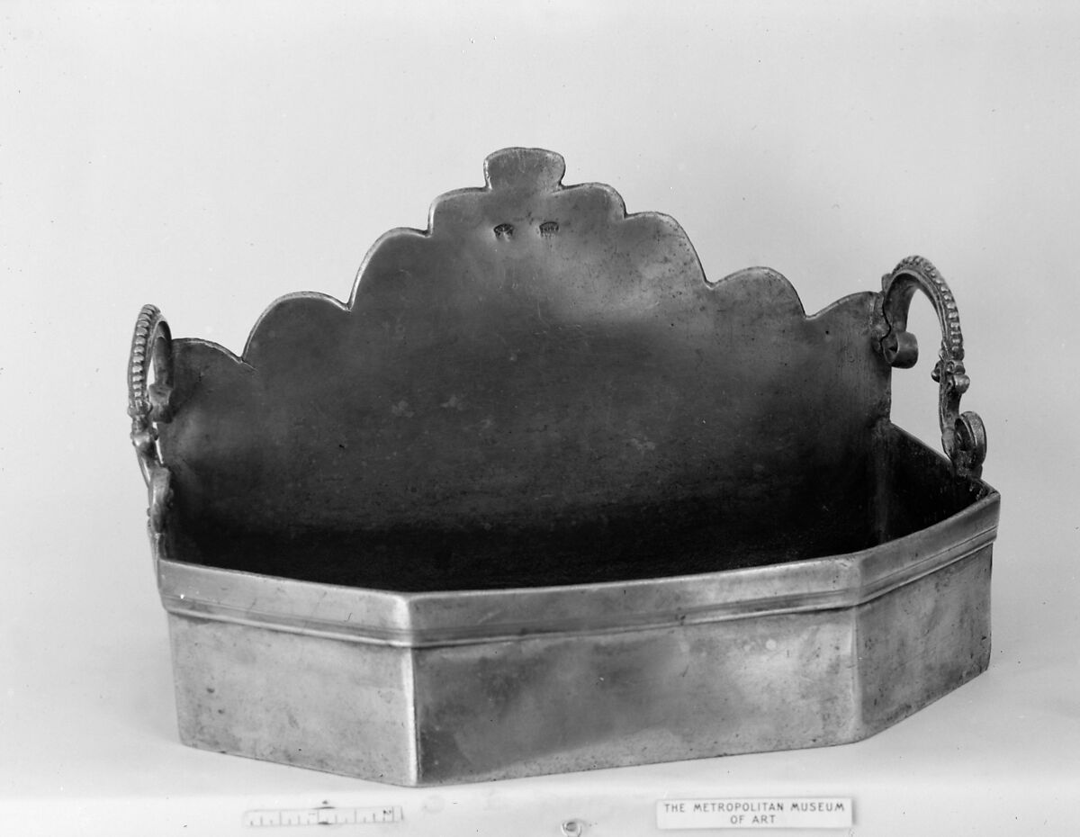 Lavatory, Pewter, German 