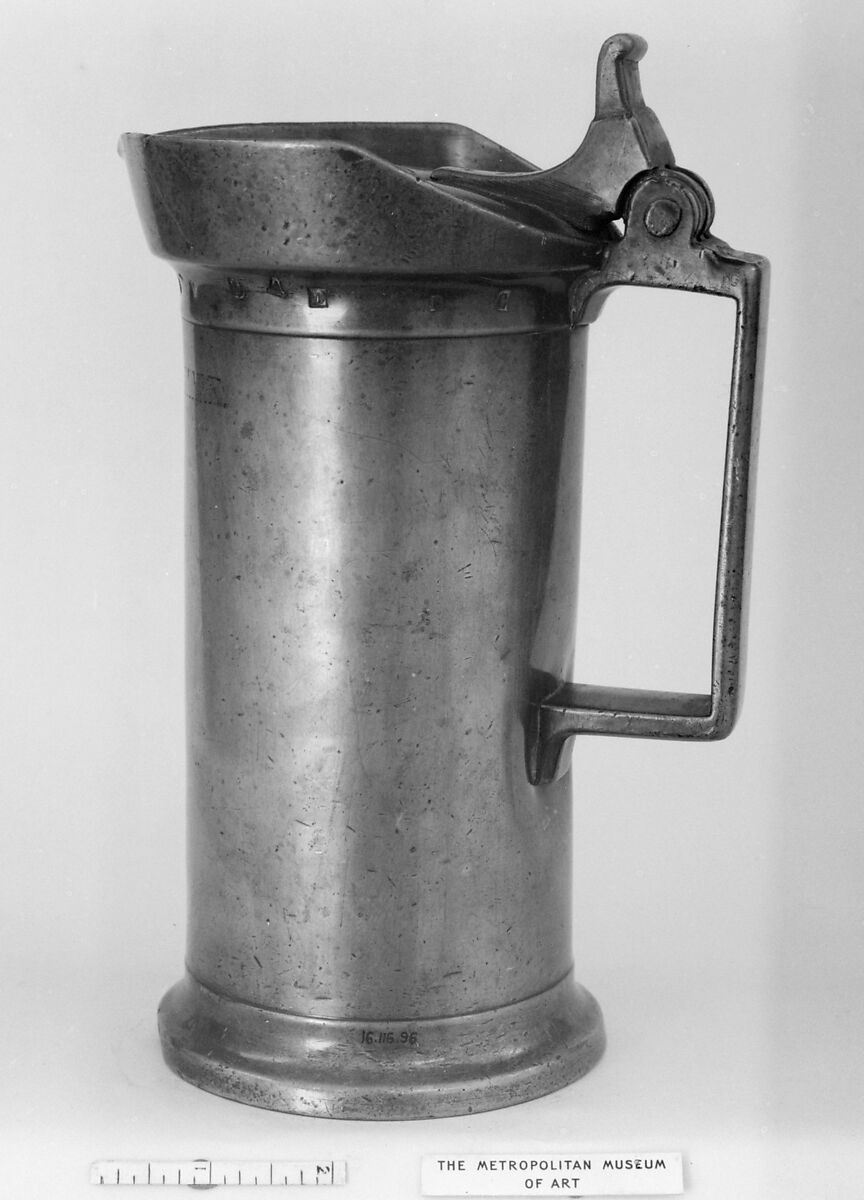 One litre measure, Pewter, Northern French