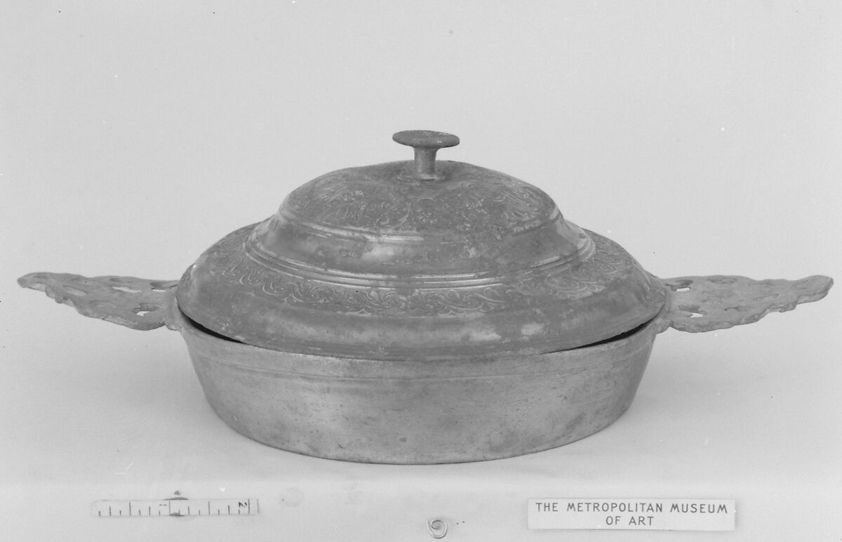 Broth bowl with cover (écuelle), Pewter, French 