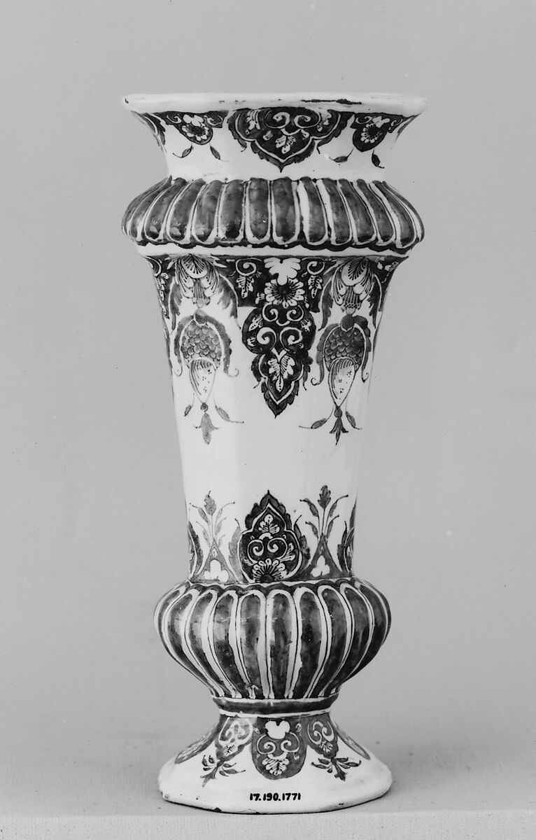 Vase, Faience (tin-glazed earthenware), French, Rouen 