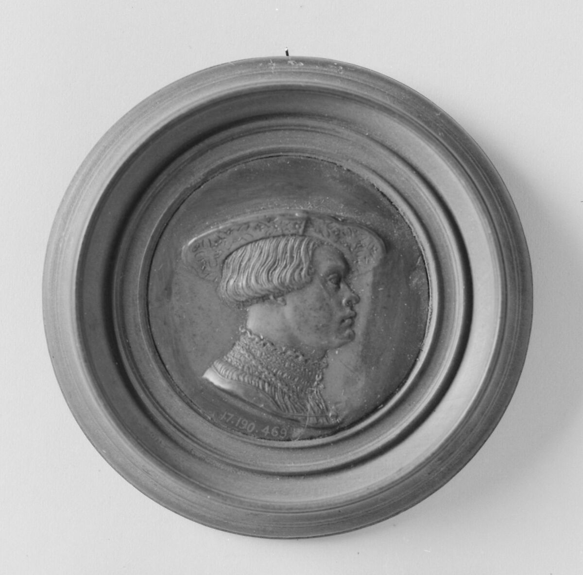 Bust of a young man, Honestone, German