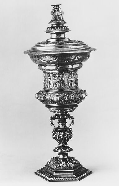 Standing cup with cover, Silver gilt, German 