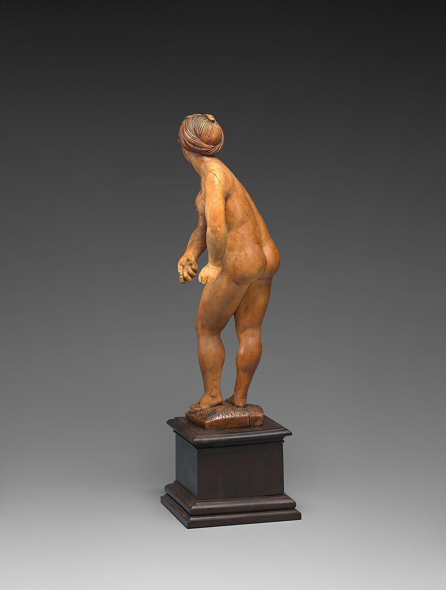 Lucretia, Daniel Mauch (1477–1540), Boxwood (Buxus sempervirens); pedestal: various pieces of dark colored wood, including pieces of ebony (Diospyros sp.), German