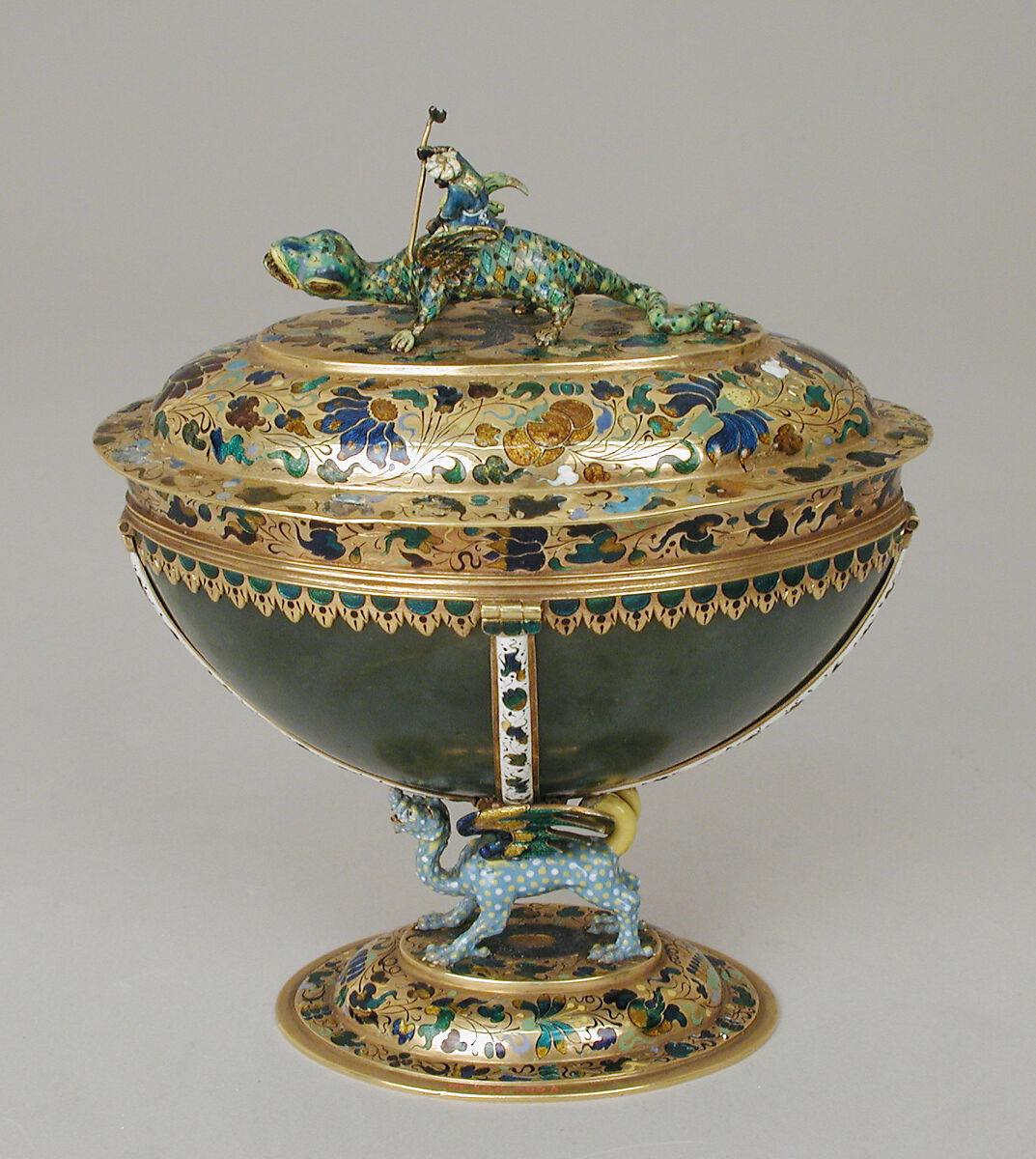 Cup with cover, Gold, enamel, Silesian jade, Bohemian, Prague