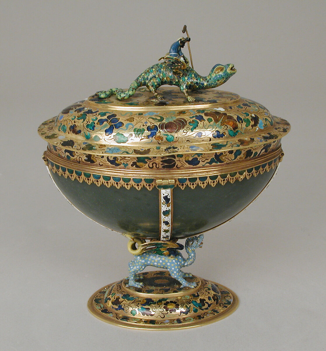 Cup with cover, Gold, enamel, Silesian jade, Bohemian, Prague
