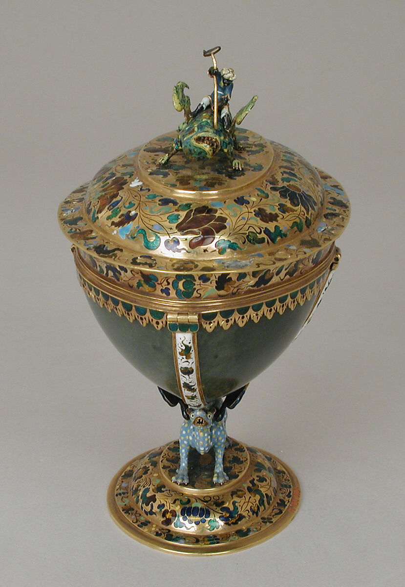 Cup with cover, Gold, enamel, Silesian jade, Bohemian, Prague