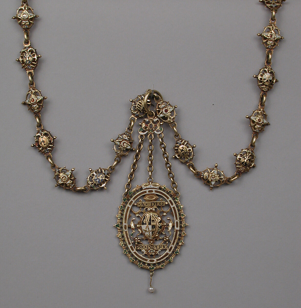 Heraldic chain with pendant badge, Michael Botza (active 1592–1633), Partly enameled gold, pearl, German, Dresden
