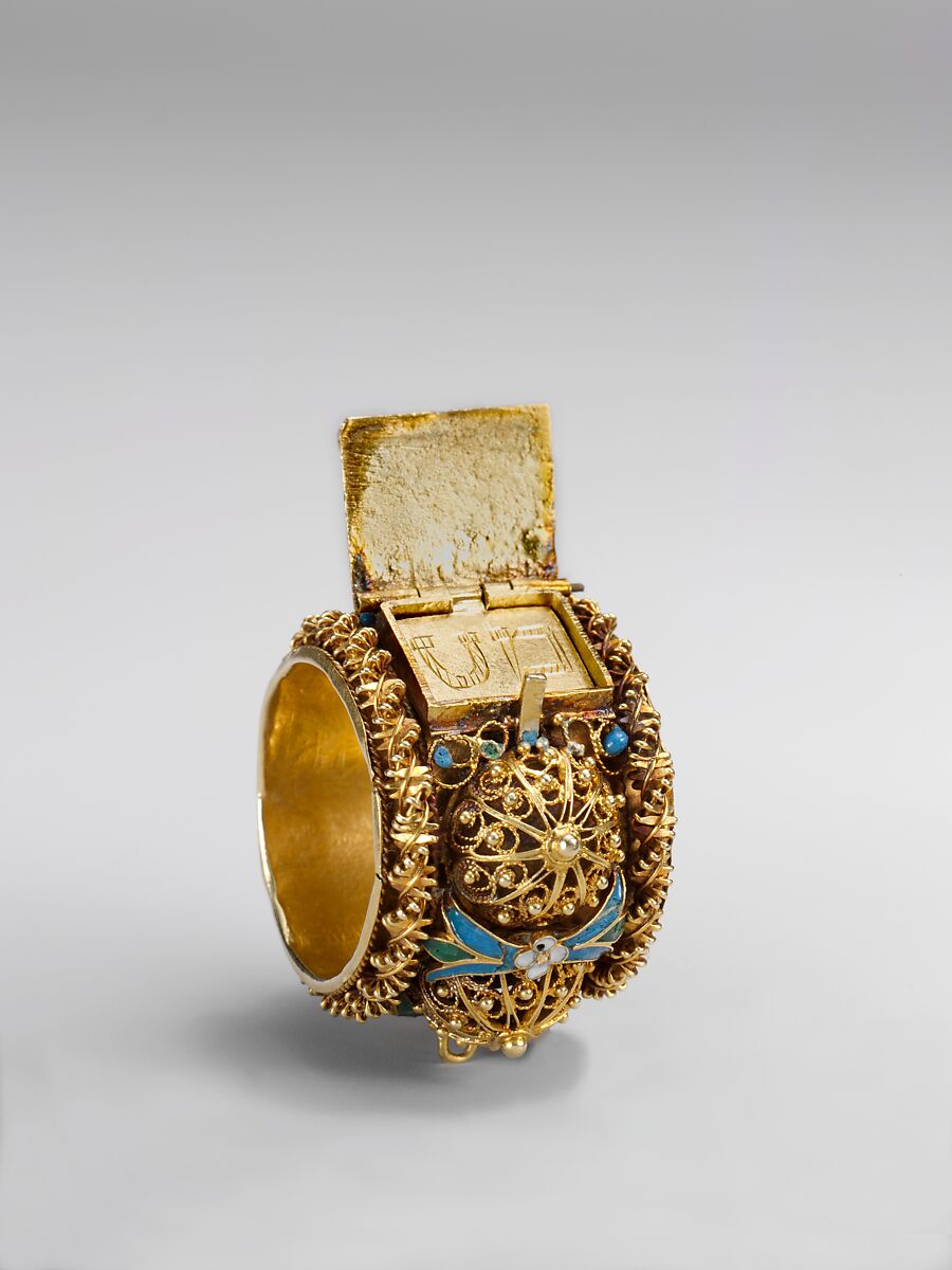 Jewish betrothal ring, Gold, enamel, Eastern European or Italian