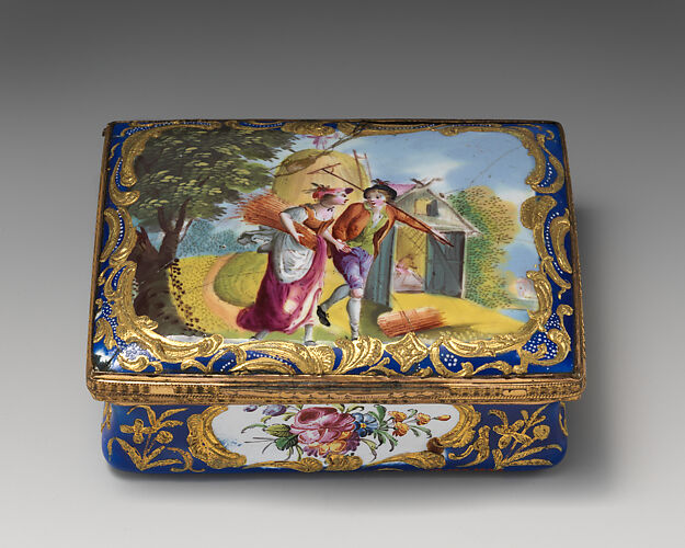 Snuffbox with haymakers