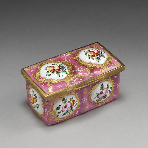 Snuffbox
